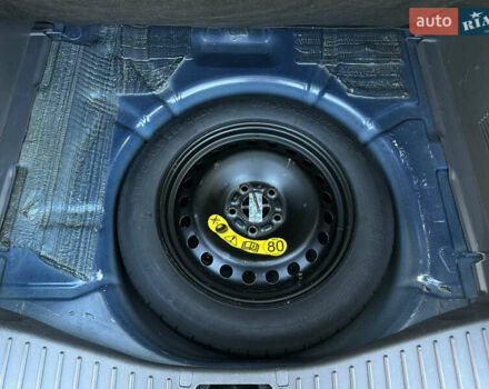 Синий Форд Си-Макс, объемом двигателя 1.6 л и пробегом 242 тыс. км за 5600 $, фото 46 на Automoto.ua