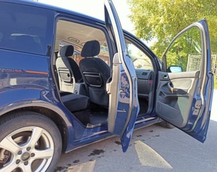 Синий Форд Си-Макс, объемом двигателя 1.6 л и пробегом 255 тыс. км за 5700 $, фото 9 на Automoto.ua
