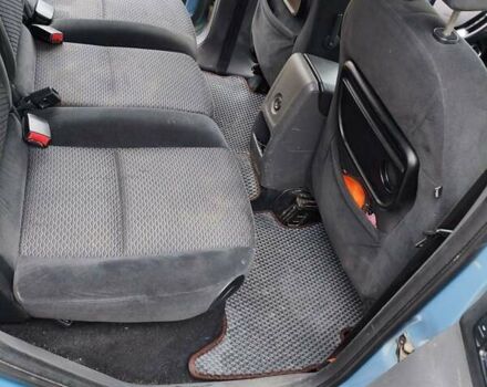 Синий Форд Си-Макс, объемом двигателя 1.6 л и пробегом 233 тыс. км за 6000 $, фото 9 на Automoto.ua