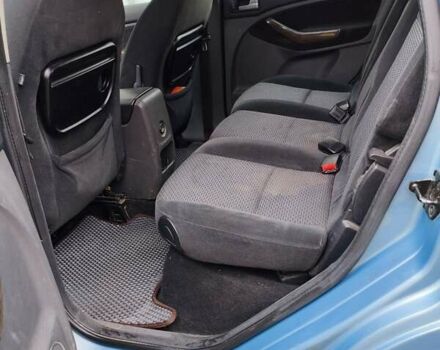 Синий Форд Си-Макс, объемом двигателя 1.6 л и пробегом 233 тыс. км за 6000 $, фото 8 на Automoto.ua