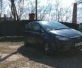 Синий Форд Си-Макс, объемом двигателя 1.6 л и пробегом 380 тыс. км за 3300 $, фото 1 на Automoto.ua