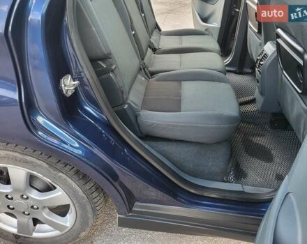 Синий Форд Си-Макс, объемом двигателя 1.56 л и пробегом 270 тыс. км за 7300 $, фото 25 на Automoto.ua