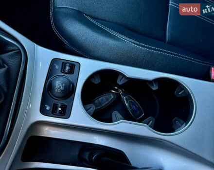 Синій Форд Сі-Макс, об'ємом двигуна 1.6 л та пробігом 173 тис. км за 7299 $, фото 21 на Automoto.ua