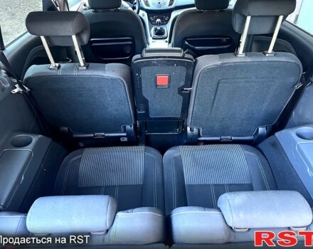 Синий Форд Си-Макс, объемом двигателя 1.6 л и пробегом 181 тыс. км за 8800 $, фото 11 на Automoto.ua