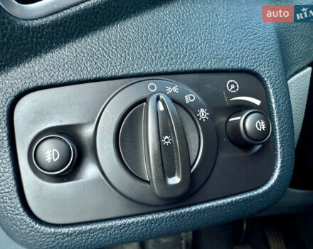 Синий Форд Си-Макс, объемом двигателя 1.6 л и пробегом 173 тыс. км за 6999 $, фото 18 на Automoto.ua