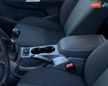 Синій Форд Сі-Макс, об'ємом двигуна 1.6 л та пробігом 241 тис. км за 8750 $, фото 114 на Automoto.ua