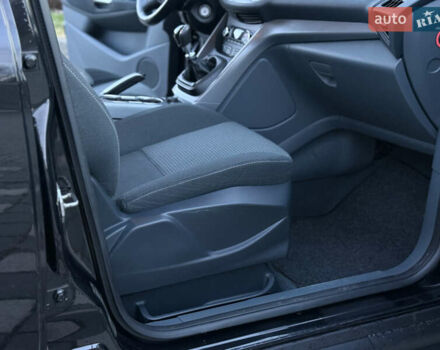 Синій Форд Сі-Макс, об'ємом двигуна 1.6 л та пробігом 241 тис. км за 8750 $, фото 120 на Automoto.ua