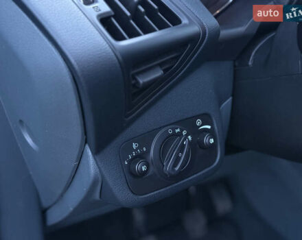 Синій Форд Сі-Макс, об'ємом двигуна 1.6 л та пробігом 241 тис. км за 8750 $, фото 110 на Automoto.ua