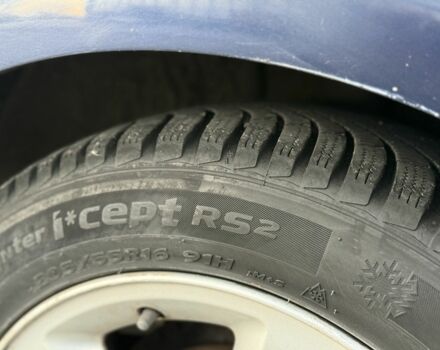 Синий Форд Си-Макс, объемом двигателя 1.6 л и пробегом 296 тыс. км за 1799 $, фото 9 на Automoto.ua