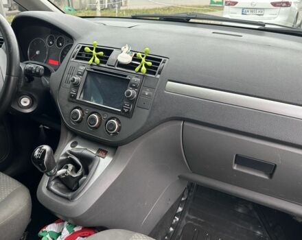 Синий Форд Си-Макс, объемом двигателя 2 л и пробегом 250 тыс. км за 3900 $, фото 9 на Automoto.ua