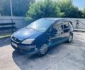 Синий Форд Си-Макс, объемом двигателя 2 л и пробегом 190 тыс. км за 4500 $, фото 2 на Automoto.ua