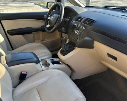 Зелений Форд Сі-Макс, об'ємом двигуна 1.6 л та пробігом 300 тис. км за 2200 $, фото 5 на Automoto.ua