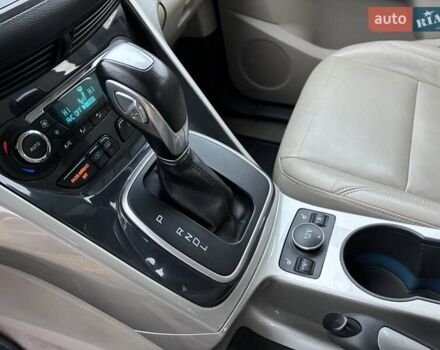 Зеленый Форд Си-Макс, объемом двигателя 2 л и пробегом 251 тыс. км за 10700 $, фото 20 на Automoto.ua