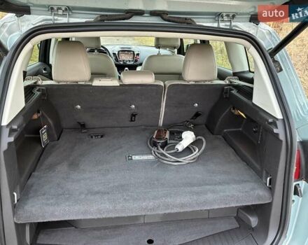 Зеленый Форд Си-Макс, объемом двигателя 2 л и пробегом 251 тыс. км за 10700 $, фото 2 на Automoto.ua