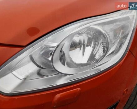 Оранжевый Форд Си-Макс, объемом двигателя 1.6 л и пробегом 232 тыс. км за 7850 $, фото 58 на Automoto.ua