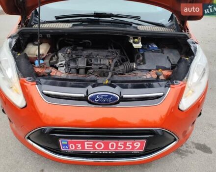 Оранжевый Форд Си-Макс, объемом двигателя 1.6 л и пробегом 232 тыс. км за 7850 $, фото 77 на Automoto.ua