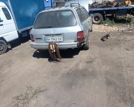 Сірий Форд Капрі, об'ємом двигуна 2 л та пробігом 120 тис. км за 1000 $, фото 2 на Automoto.ua