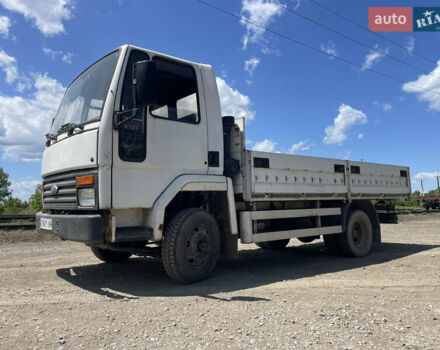 Білий Форд Карго, об'ємом двигуна 3.97 л та пробігом 168 тис. км за 6800 $, фото 3 на Automoto.ua