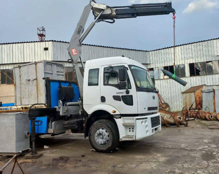 Білий Форд Карго, об'ємом двигуна 7.33 л та пробігом 105 тис. км за 30000 $, фото 5 на Automoto.ua