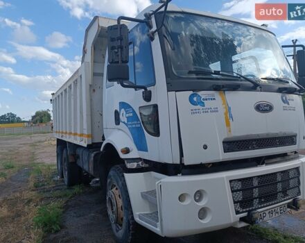 Білий Форд Карго, об'ємом двигуна 7.3 л та пробігом 700 тис. км за 26000 $, фото 1 на Automoto.ua