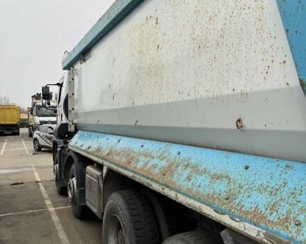Білий Форд Карго, об'ємом двигуна 12 л та пробігом 165 тис. км за 99189 $, фото 4 на Automoto.ua