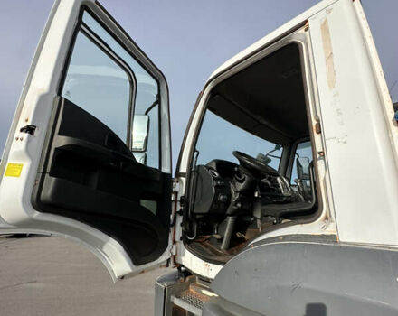 Білий Форд Карго, об'ємом двигуна 12.74 л та пробігом 132 тис. км за 65000 $, фото 15 на Automoto.ua