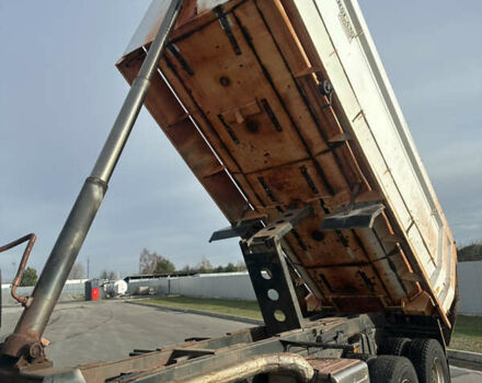 Білий Форд Карго, об'ємом двигуна 12.74 л та пробігом 132 тис. км за 65000 $, фото 1 на Automoto.ua