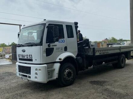 Білий Форд Карго, об'ємом двигуна 7.1 л та пробігом 203 тис. км за 28000 $, фото 1 на Automoto.ua