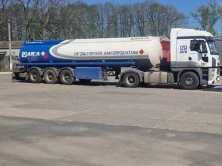 Белый Форд Карго, объемом двигателя 10.3 л и пробегом 290 тыс. км за 52000 $, фото 1 на Automoto.ua