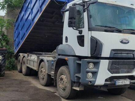 Белый Форд Карго, объемом двигателя 12.7 л и пробегом 175 тыс. км за 75000 $, фото 1 на Automoto.ua