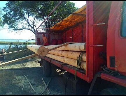 Красный Форд Карго, объемом двигателя 6 л и пробегом 500 тыс. км за 5700 $, фото 1 на Automoto.ua