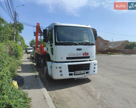 Форд Карго, об'ємом двигуна 6.9 л та пробігом 440 тис. км за 12500 $, фото 1 на Automoto.ua