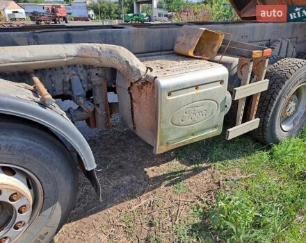 Оранжевый Форд Карго, объемом двигателя 12.9 л и пробегом 210 тыс. км за 70000 $, фото 3 на Automoto.ua