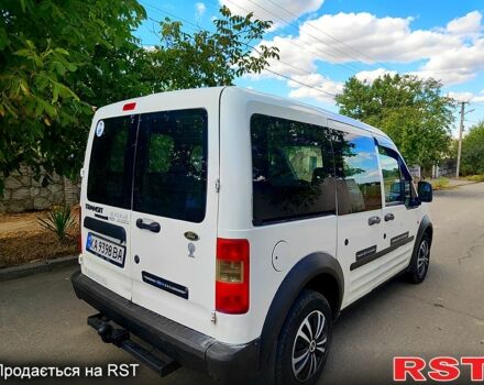 Белый Форд Коннект, объемом двигателя 1.8 л и пробегом 0 тыс. км за 3650 $, фото 1 на Automoto.ua