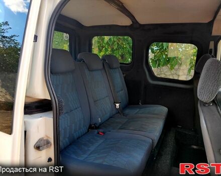 Белый Форд Коннект, объемом двигателя 1.8 л и пробегом 0 тыс. км за 3650 $, фото 3 на Automoto.ua