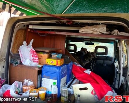 Білий Форд Коннект, об'ємом двигуна 1.8 л та пробігом 290 тис. км за 3700 $, фото 11 на Automoto.ua