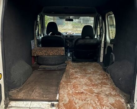 Білий Форд Коннект, об'ємом двигуна 1.8 л та пробігом 350 тис. км за 3200 $, фото 13 на Automoto.ua