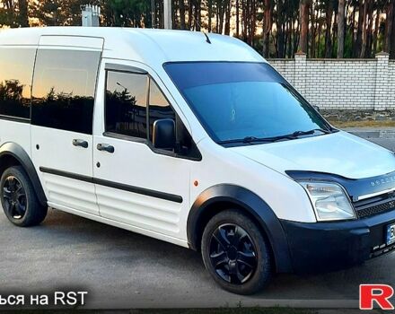 Белый Форд Коннект, объемом двигателя 1.8 л и пробегом 327 тыс. км за 4150 $, фото 1 на Automoto.ua