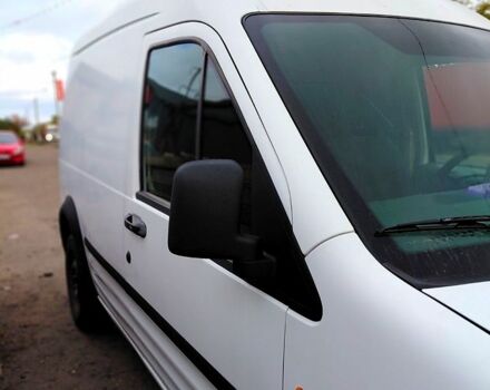 Форд Коннект 2004 в Черноморске (Ильичевске) на Automoto.ua Белый Форд Коннект, объемом двигателя 1.8 л и пробегом 0 тыс. км за 2900 $, фото 8 на Automoto.ua