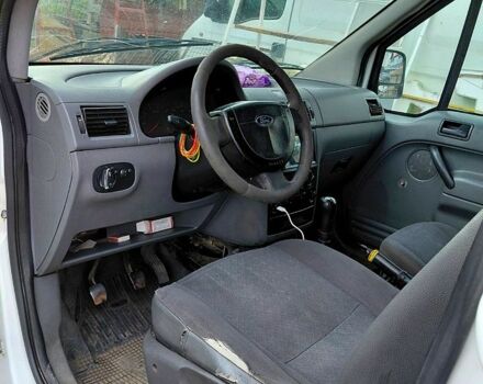 Форд Коннект 2004 в Черноморске (Ильичевске) на Automoto.ua Белый Форд Коннект, объемом двигателя 1.8 л и пробегом 0 тыс. км за 2900 $, фото 1 на Automoto.ua