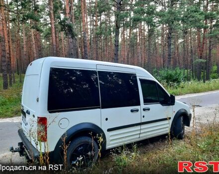 Белый Форд Коннект, объемом двигателя 1.8 л и пробегом 327 тыс. км за 4150 $, фото 5 на Automoto.ua