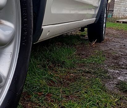 Білий Форд Коннект, об'ємом двигуна 1.8 л та пробігом 313 тис. км за 4500 $, фото 9 на Automoto.ua