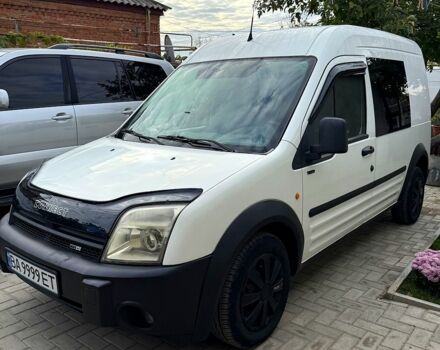 Белый Форд Коннект, объемом двигателя 1.8 л и пробегом 300 тыс. км за 5000 $, фото 1 на Automoto.ua