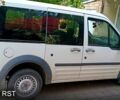 Белый Форд Коннект, объемом двигателя 1.8 л и пробегом 205 тыс. км за 4200 $, фото 1 на Automoto.ua