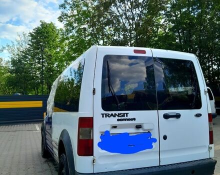 Белый Форд Коннект, объемом двигателя 1.8 л и пробегом 200 тыс. км за 3300 $, фото 1 на Automoto.ua