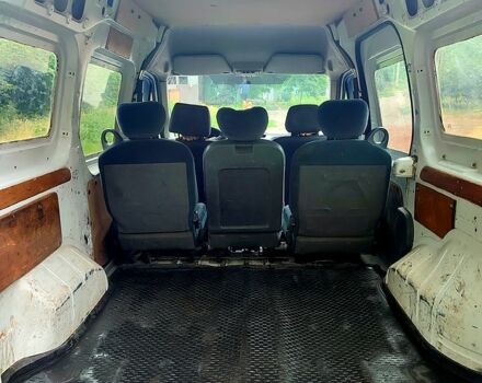 Білий Форд Коннект, об'ємом двигуна 1.8 л та пробігом 312 тис. км за 3500 $, фото 3 на Automoto.ua