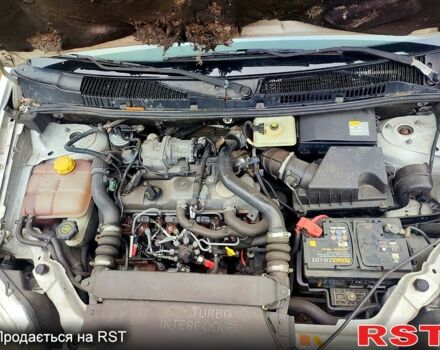 Білий Форд Коннект, об'ємом двигуна 1.8 л та пробігом 312 тис. км за 3500 $, фото 6 на Automoto.ua