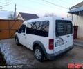 Белый Форд Коннект, объемом двигателя 1.8 л и пробегом 352 тыс. км за 4500 $, фото 3 на Automoto.ua