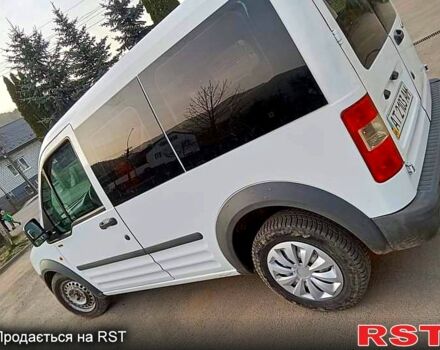 Белый Форд Коннект, объемом двигателя 1.8 л и пробегом 250 тыс. км за 4150 $, фото 3 на Automoto.ua