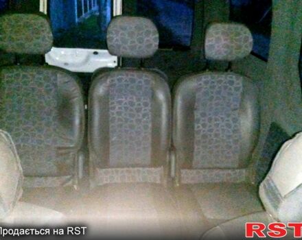 Белый Форд Коннект, объемом двигателя 1.8 л и пробегом 214 тыс. км за 4300 $, фото 5 на Automoto.ua